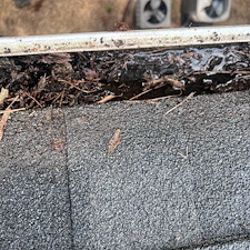 Gutter-Cleaning-in-Raleigh-NC 0